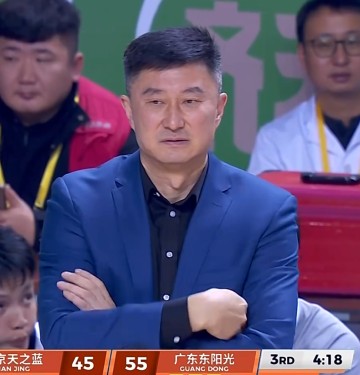 广东迎来终局之战！杜锋接受大考，胡明轩证明自己，徐杰逆转关键